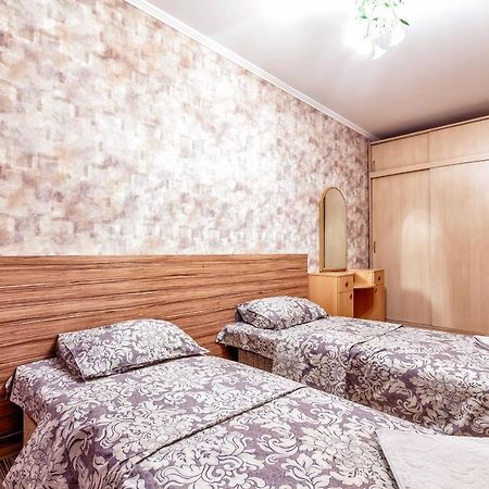 411 Lighthouse Apartments Arbat - Traveler'S Choice 阿拉木图 外观 照片